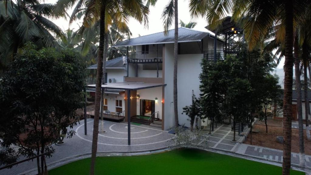 Mountain View Resorts | Best Resorts in Coimbatore for Family